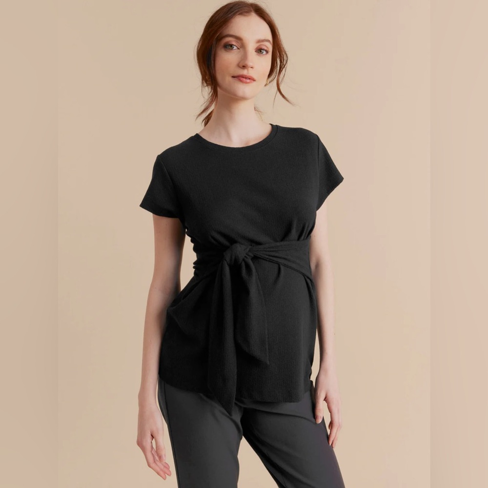 A Pea In The Pod Tie Front Textured Maternity Top